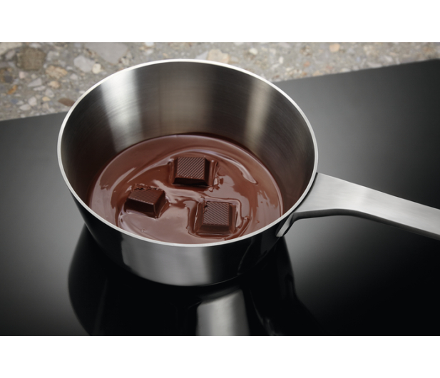 Płyta indukcyjna Electrolux LIV63431BK SlimFit Hob2Hood Bridge Czarny - 1326740 - zdjęcie 7